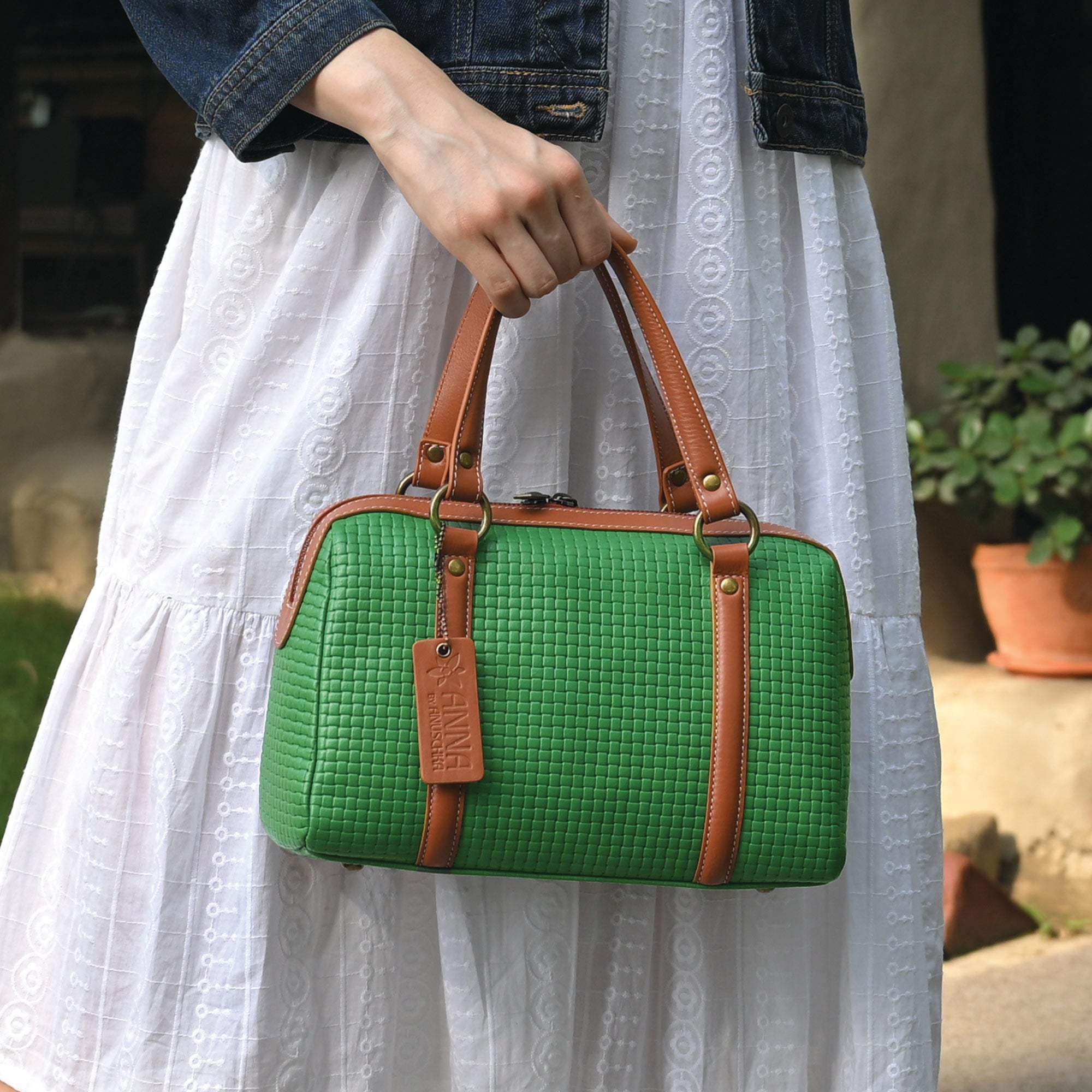 Heritage Leather Large Convertible Satchel - 8535