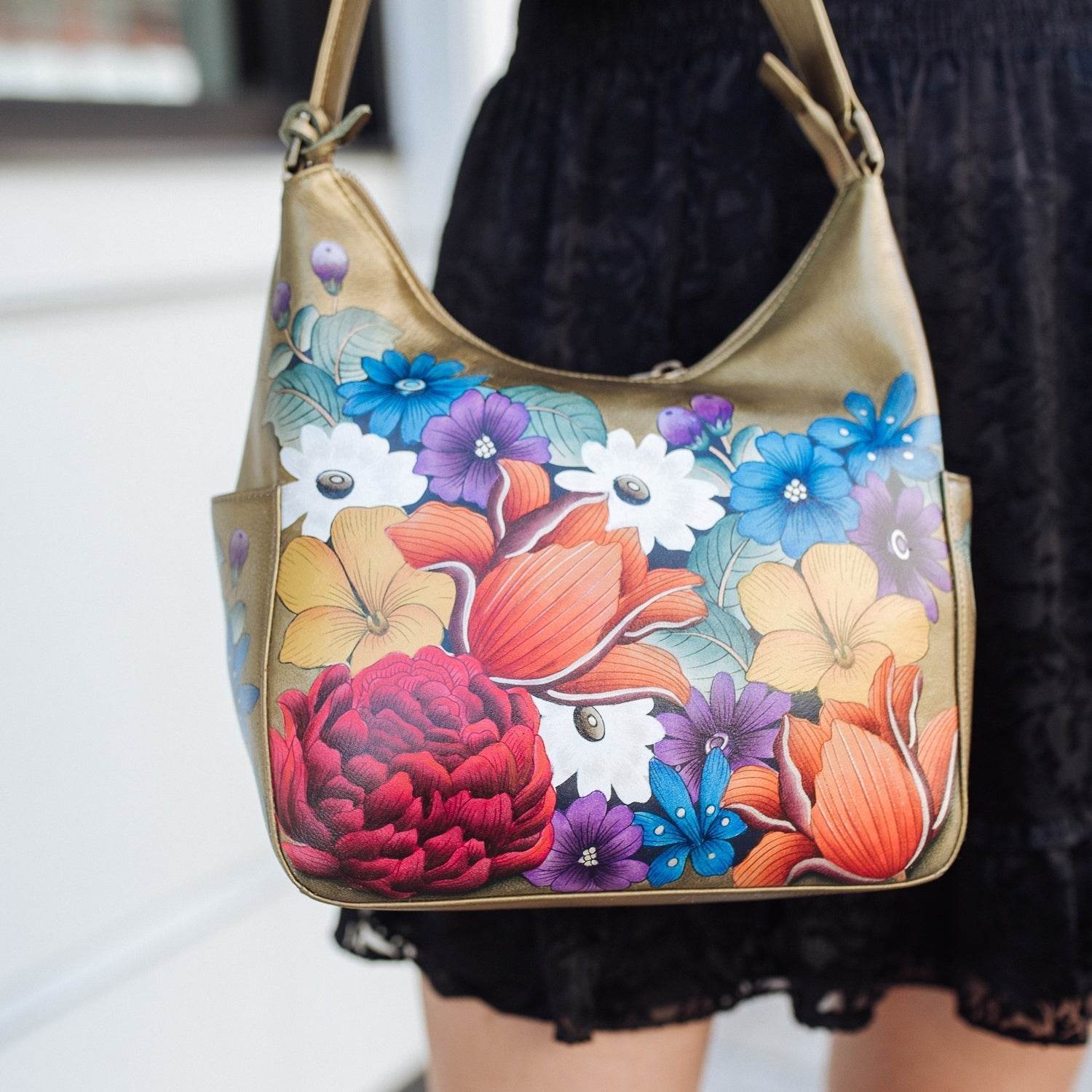 Classic Hobo With Side Pockets - 382 - Anuschka (IN)