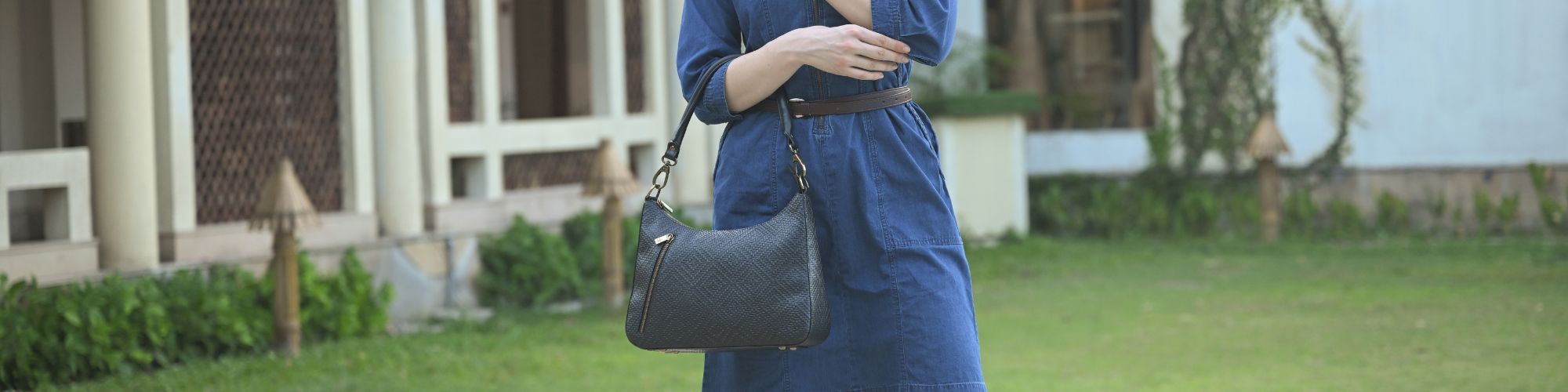 Heritage Leather Embossed Woven