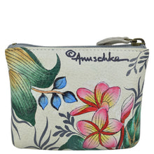 Load image into Gallery viewer, Jungle Queen Ivory Coin Pouch - 1031
