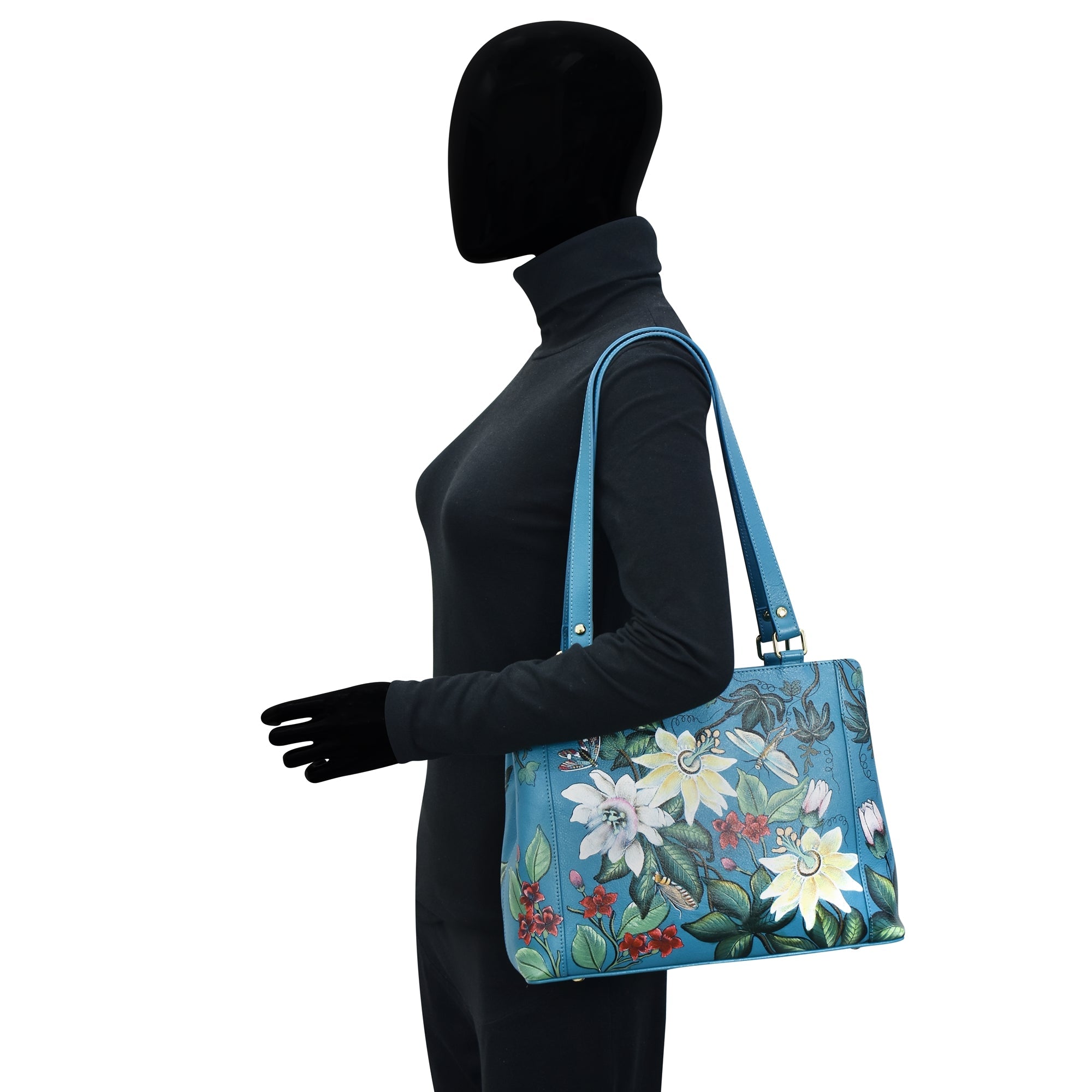 Mannequin displaying an Anuschka Medium Everyday Tote - 710.