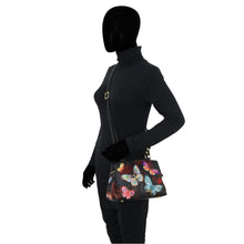 Load image into Gallery viewer, Small Multicompartment Satchel - 7325
