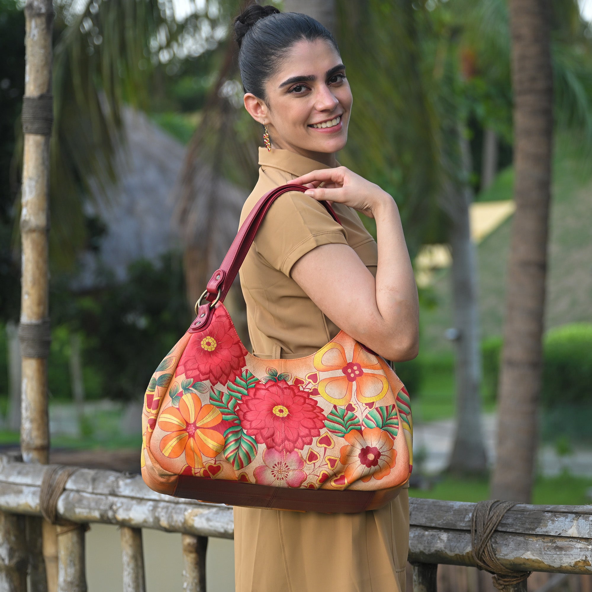 Large Ruched Hobo - 8078