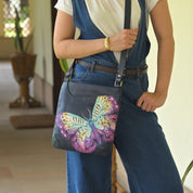 Medium Crossbody - 8495