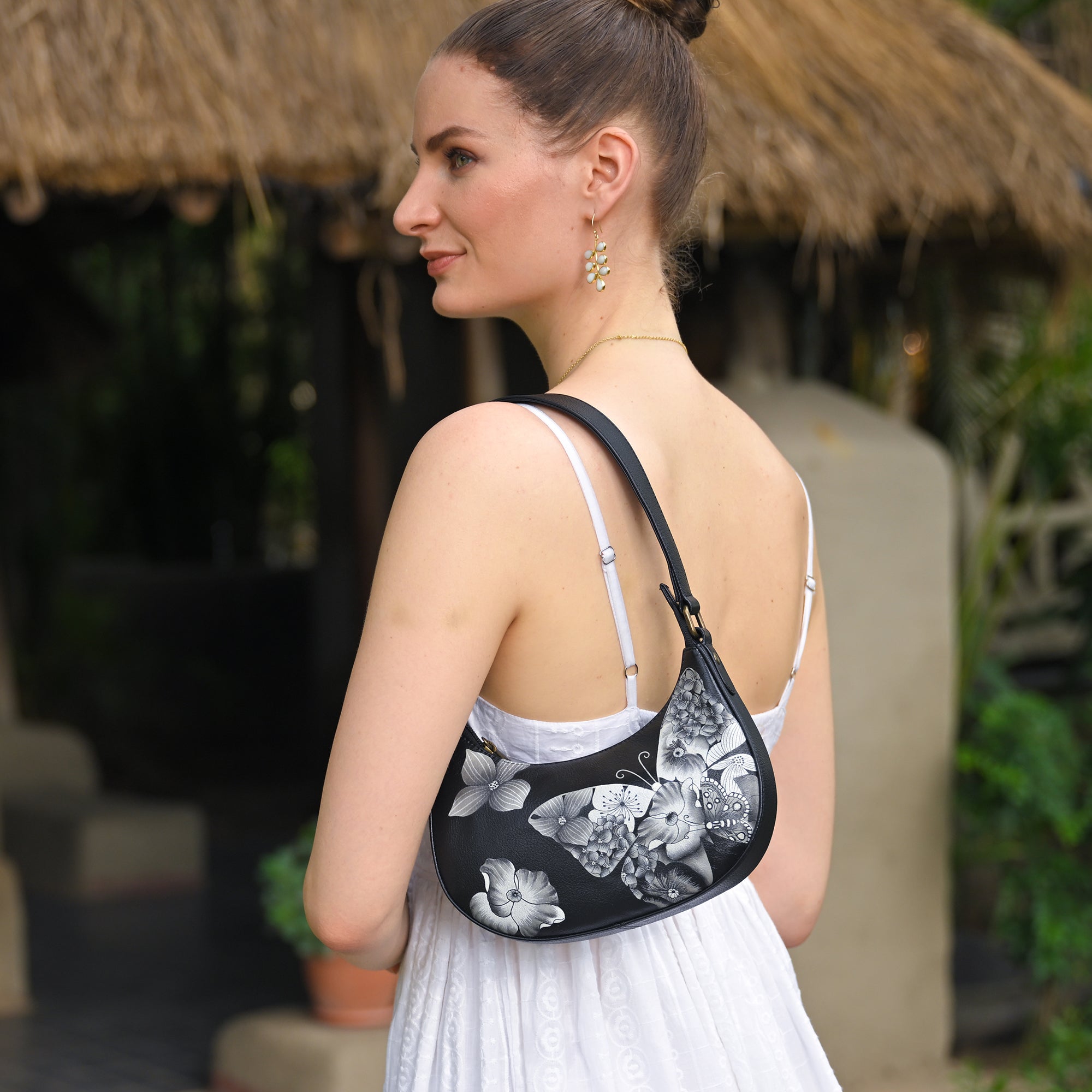 Small Shoulder Bag - 8504