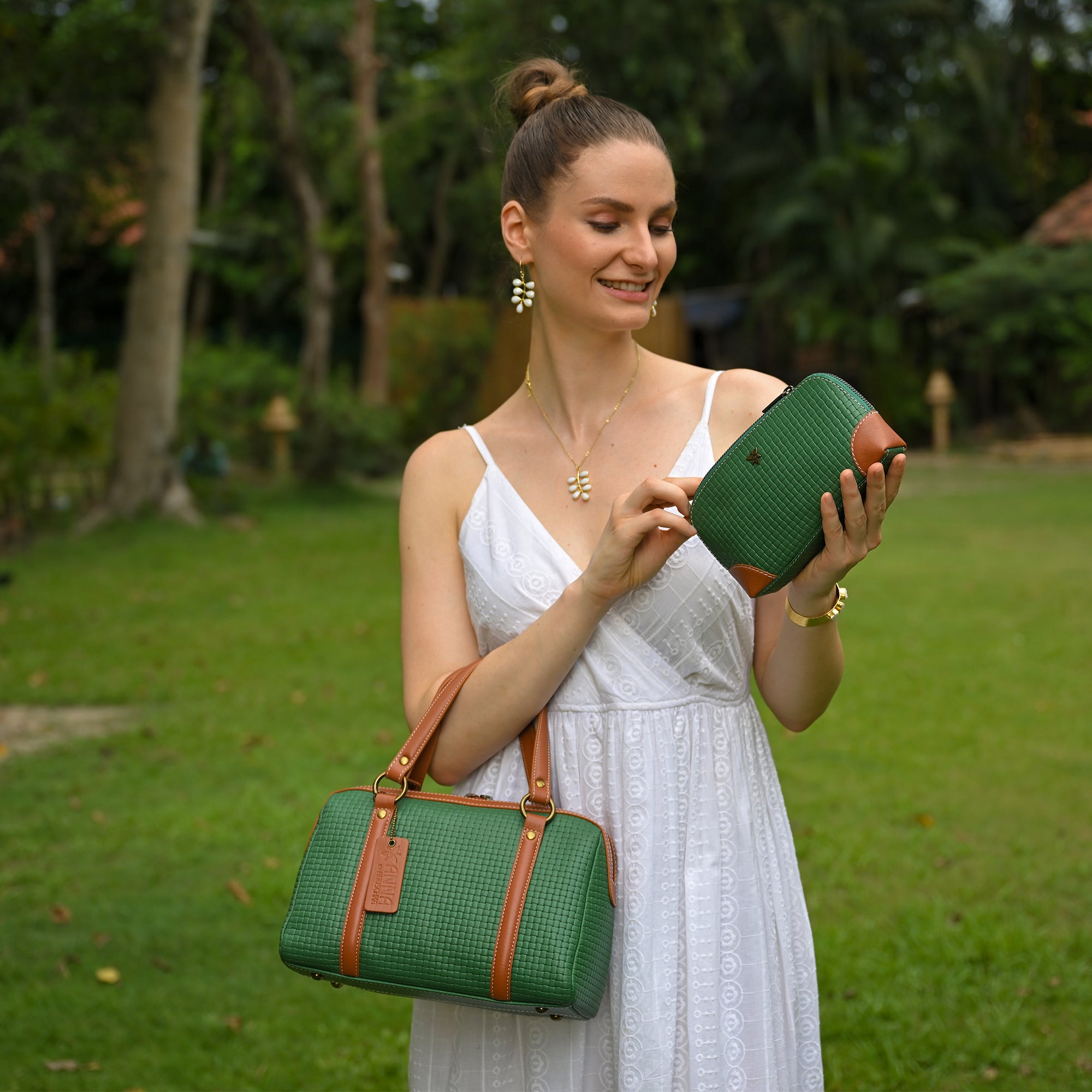 Large Convertible Satchel - 8535