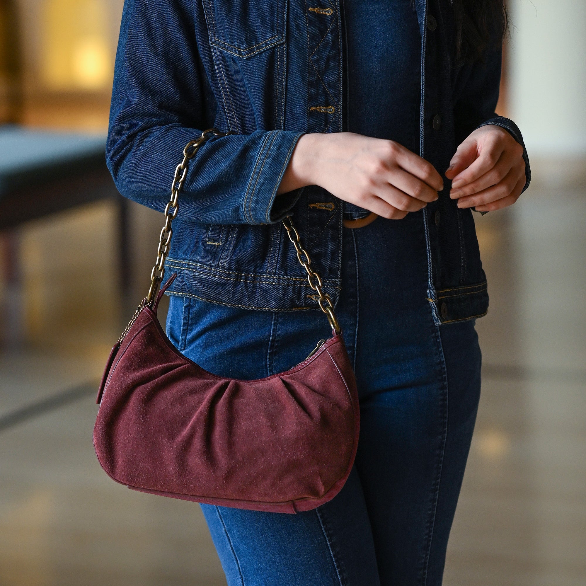 Heritage Leather Hobo - 8635