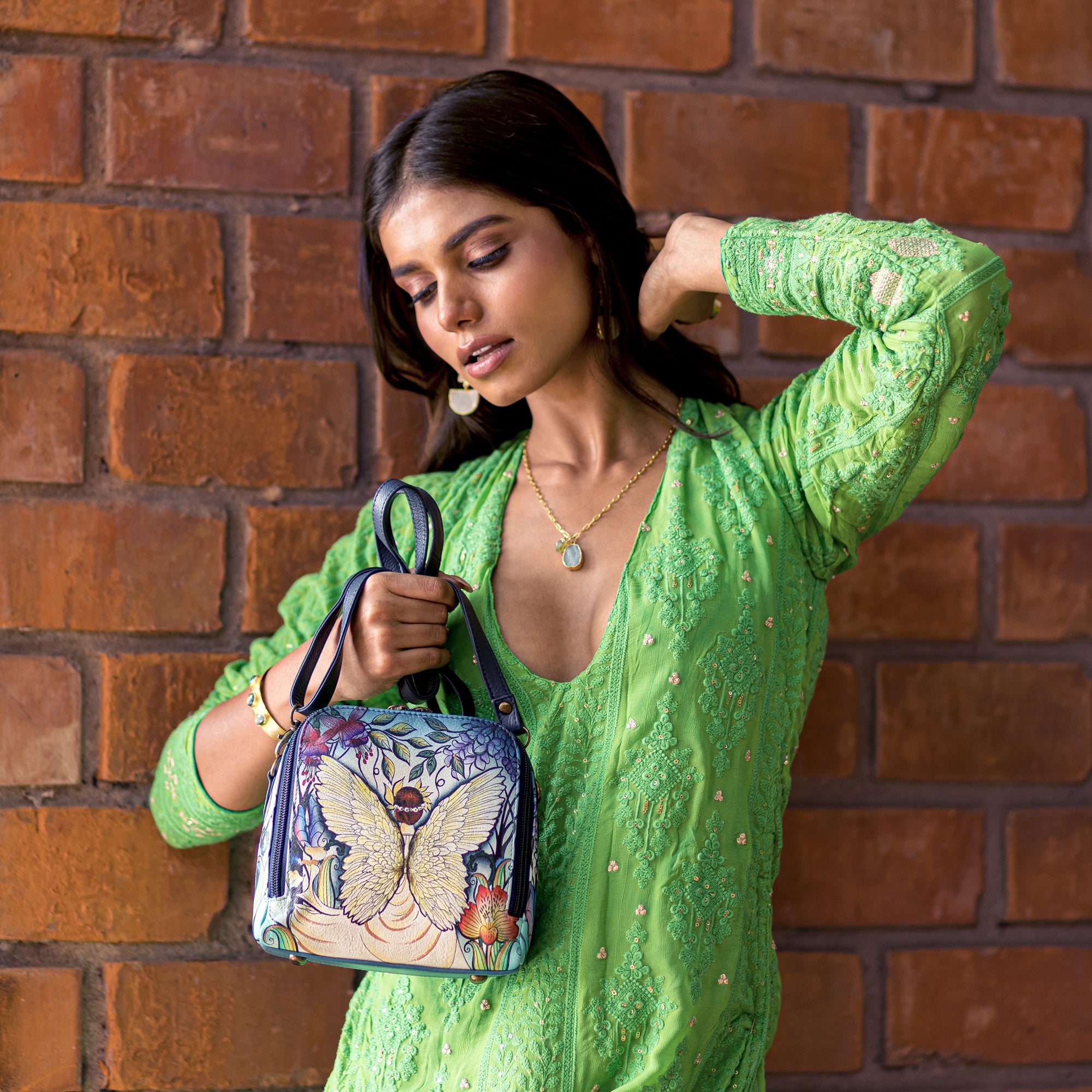 Enchanted Garden Zip Around Travel Organizer - 668