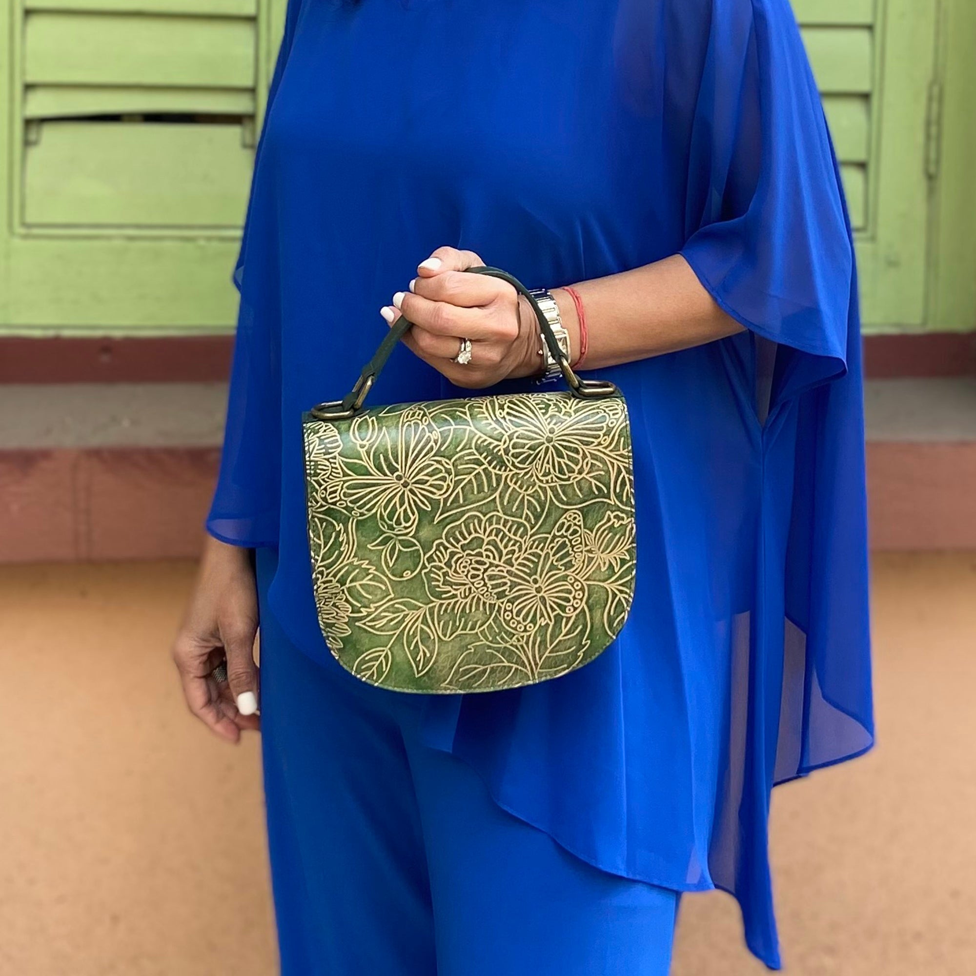 Flap Crossbody - 694| Anuschka Leather India